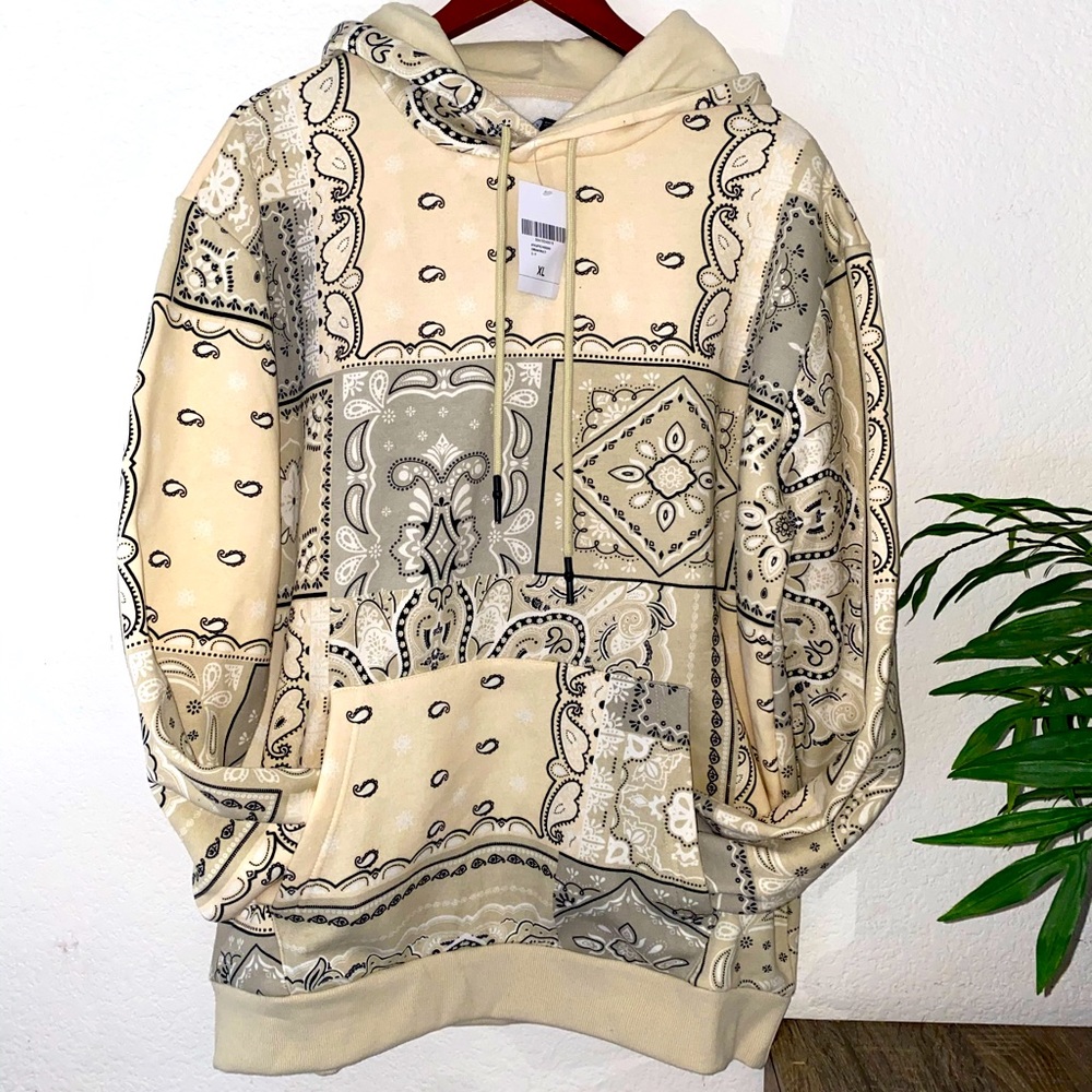 Men’s cream paisley print hoodie